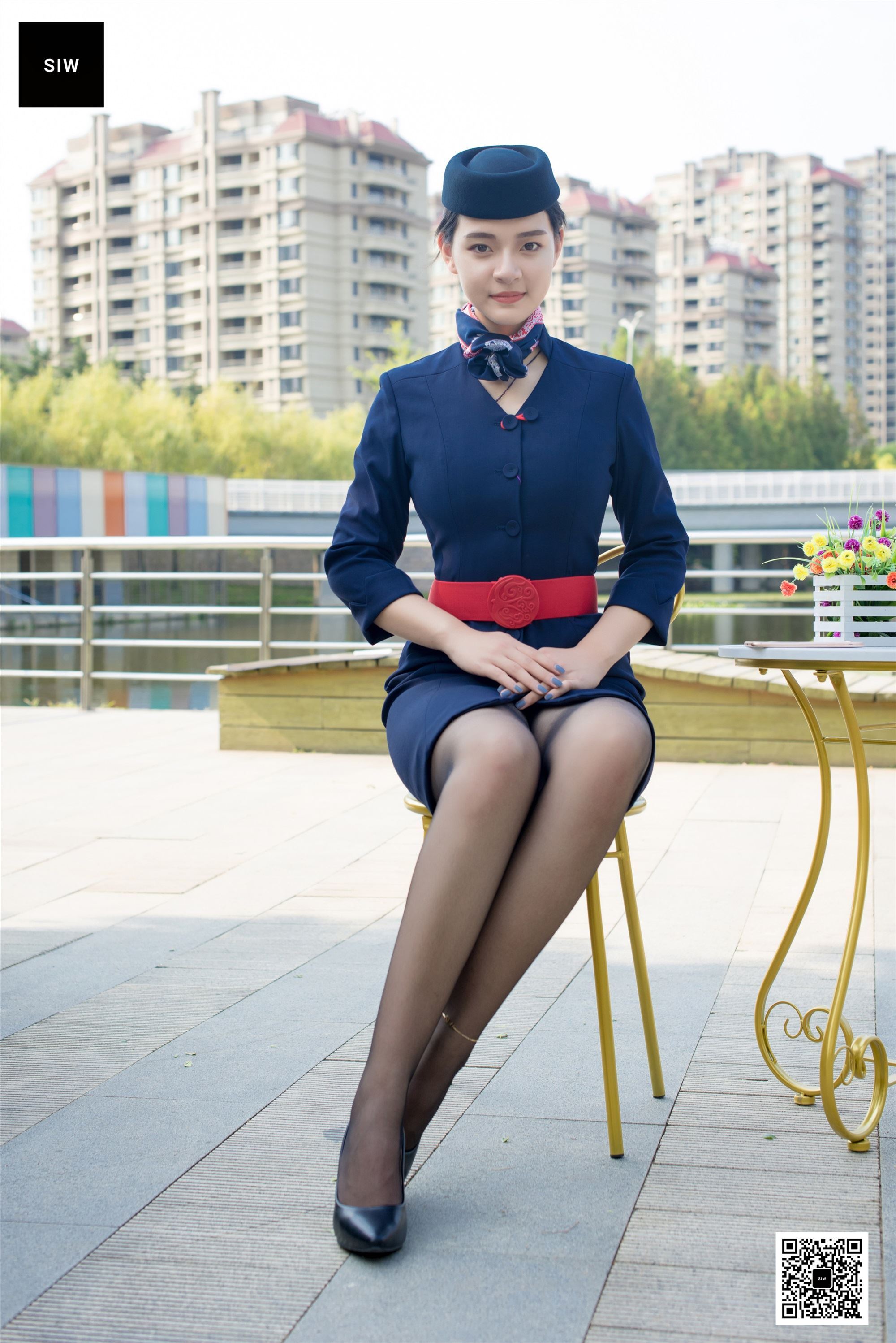 SIW斯文传媒 051 东航工装制服帽子丝巾套裙四件套 - 思琪